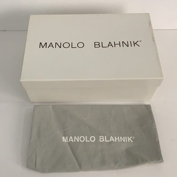 Manolo Blahnik Rare Authentic Black Satin Pumps - Picture 16 of 16